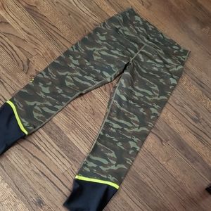 Virus leggings